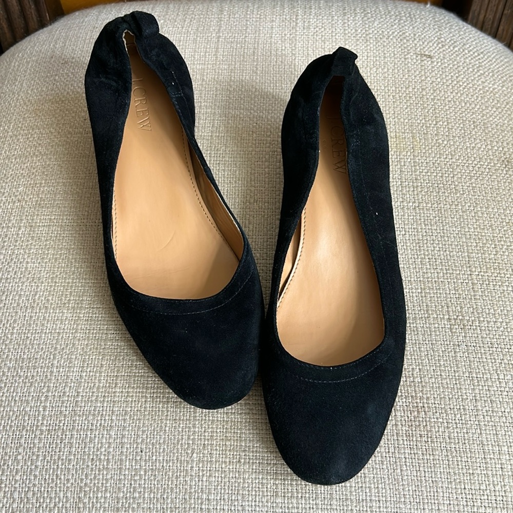 J Crew Anya Scrunchie Suede block heel with round toe